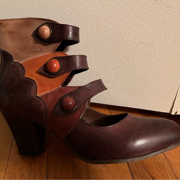 Beautiful 4 toned L’Artiste by Spring Step shoes. - Picture 5 of 6